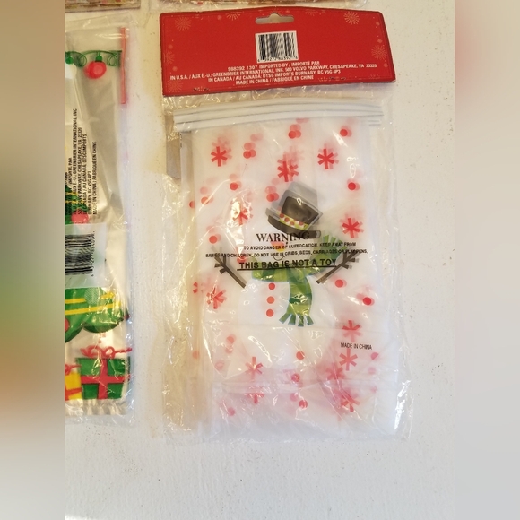 Lot of 4 Sealed Christmas Cookie Tray Bags Bakery Bags Cello Bags with Ties - Picture 8 of 8